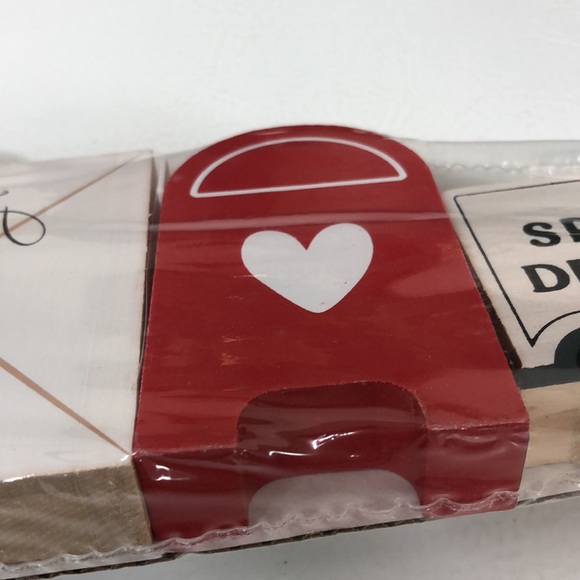 Target BP 2023 Valentines Day Envelope, Mailbox and Truck Sign - Picture 11 of 12